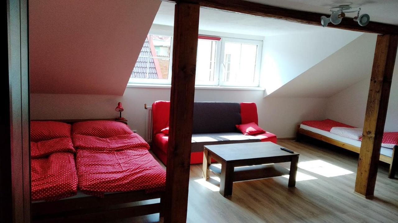 Apartmany Kukacci Hnizdo Benesov nad Ploucnici Exterior photo