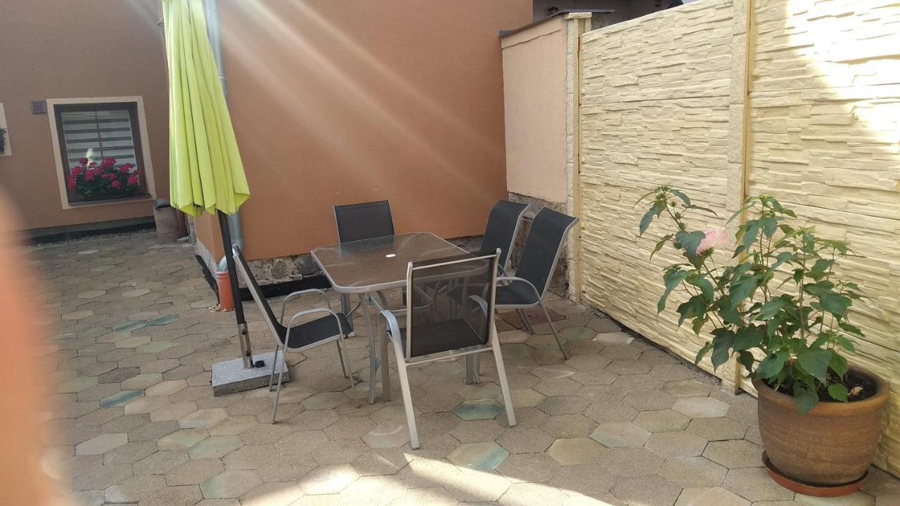 Apartmany Kukacci Hnizdo Benesov nad Ploucnici Exterior photo